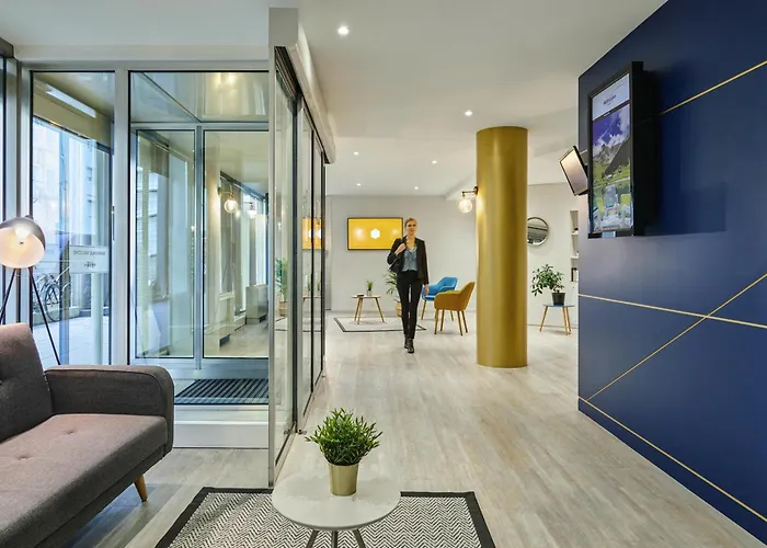 Residence Mercure Paris La Defense Grande Arche